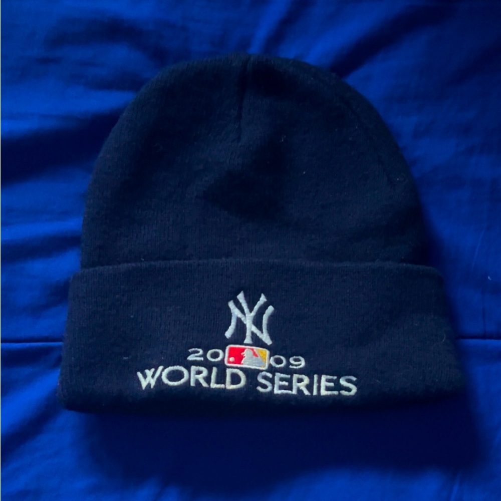 Yankees 2009 World Series, Skully
